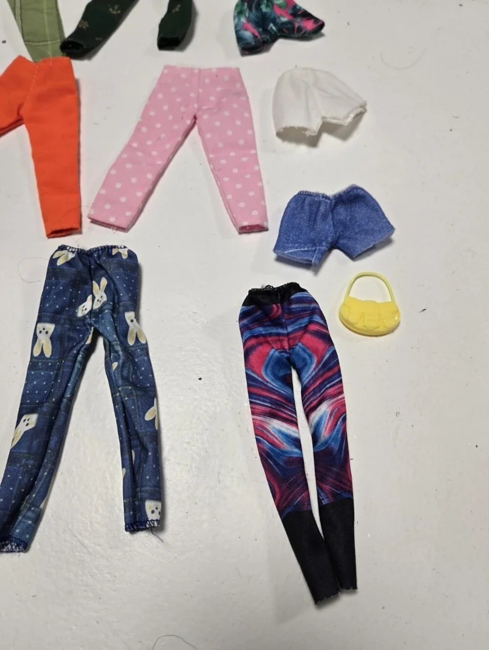 Barbie Doll Clothes 6 pants, 3 leggings, 3 shorts, 6 purses, 1 headphones